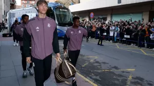 今天前往吉达的队伍