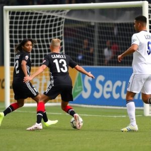 皇马粉丝中文站 - 15 冠欧冠_2025-图11